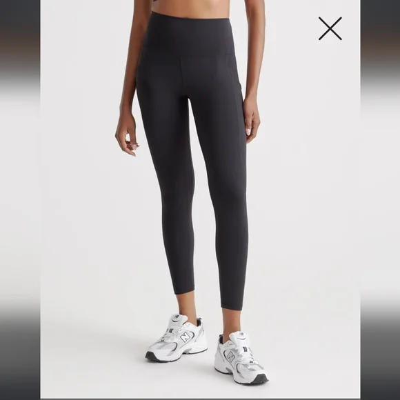 Quince Ultra-Form High-Rise Pocket Legging - Picture 1 of 4